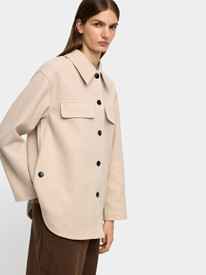 Yaka Detaylı Overshirt