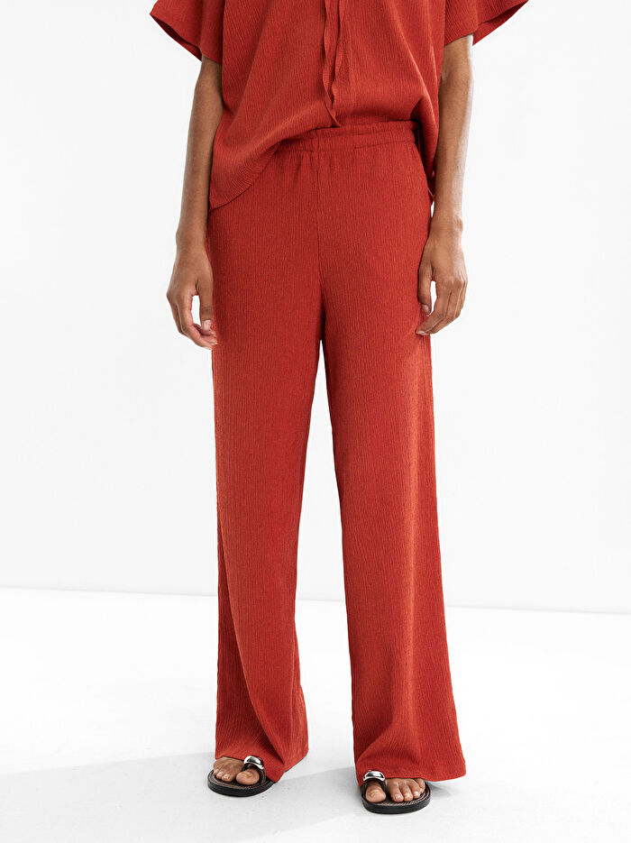 Elastik Bel Yapılı Dokulu Pantolon