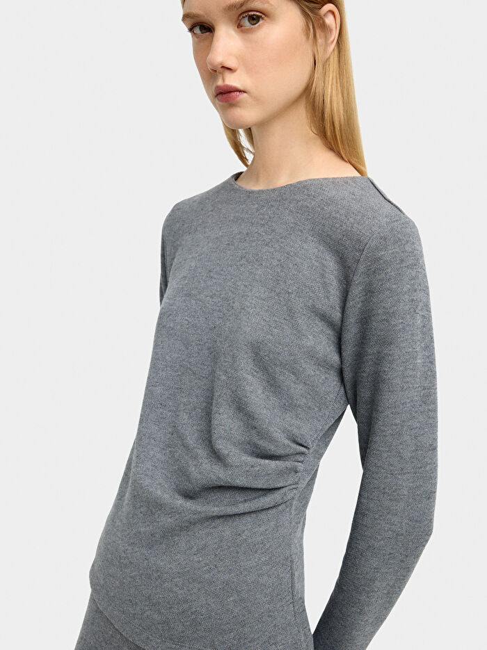 Drape Detaylı T-Shirt