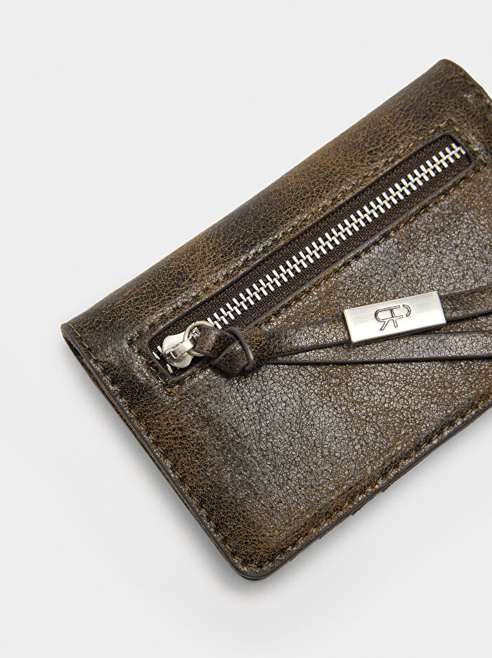 Zımba Detaylı Kartlık