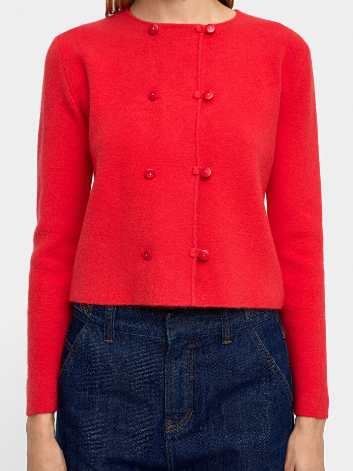 Çift Düğmeli Örme Hırka