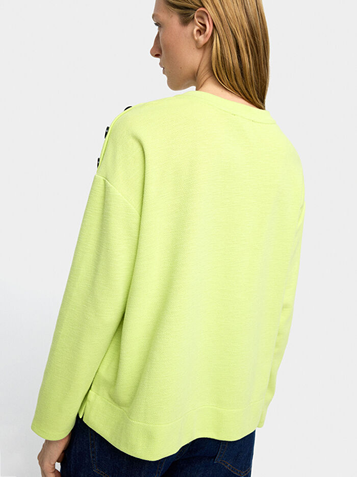 Düğme Detaylı Uzun Kollu Kazak