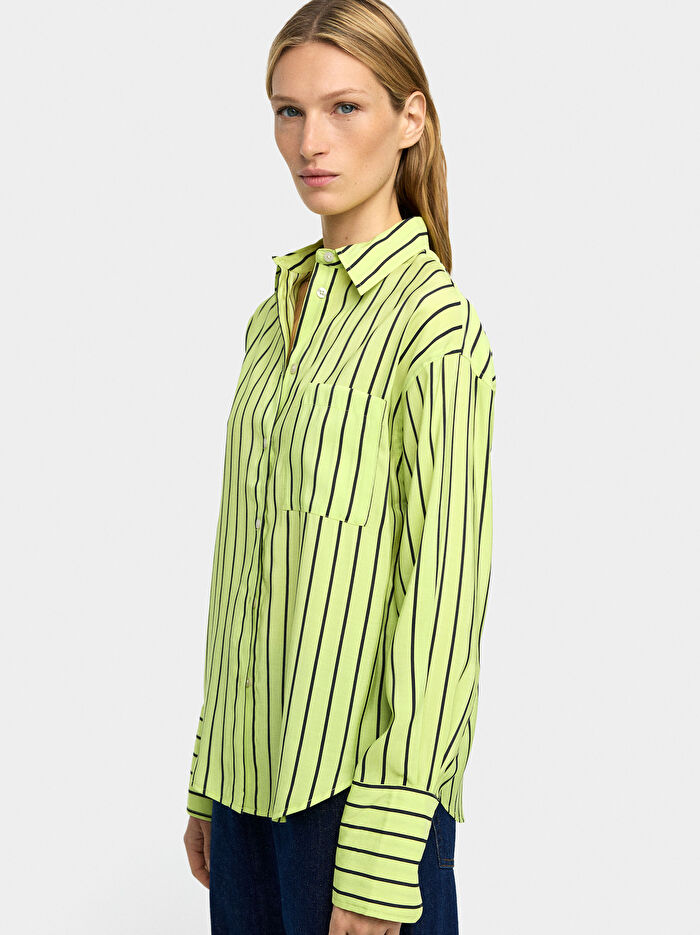 Uzun Kollu Çizgili Gömlek