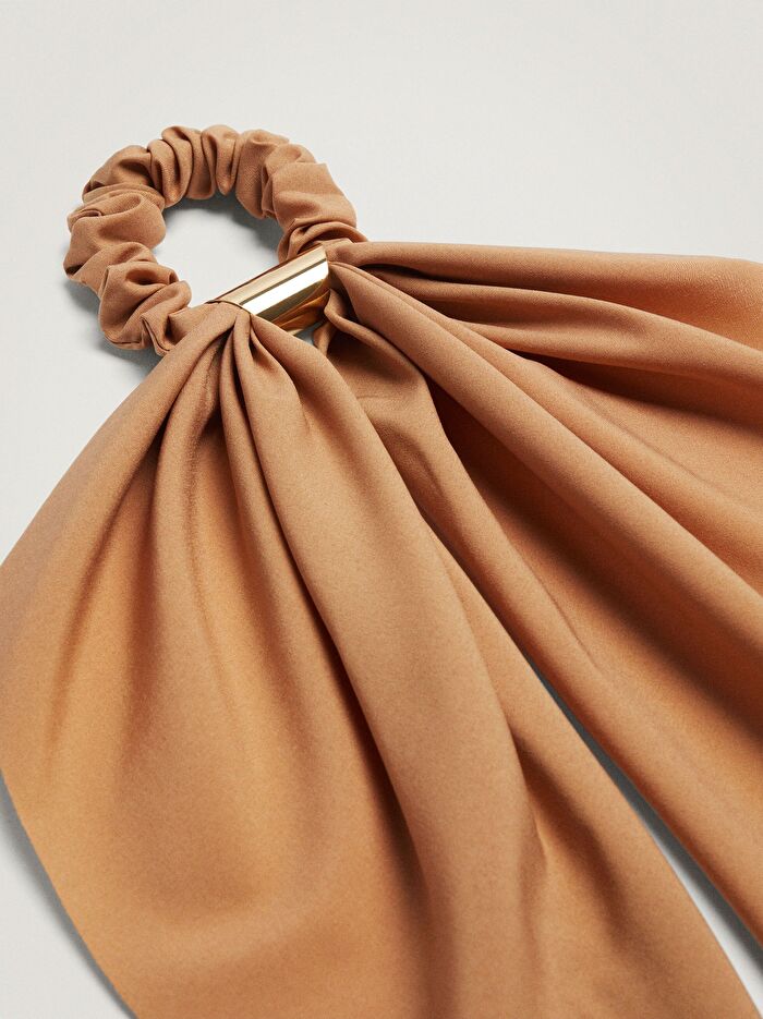 Fiyonklu Saç Tokası