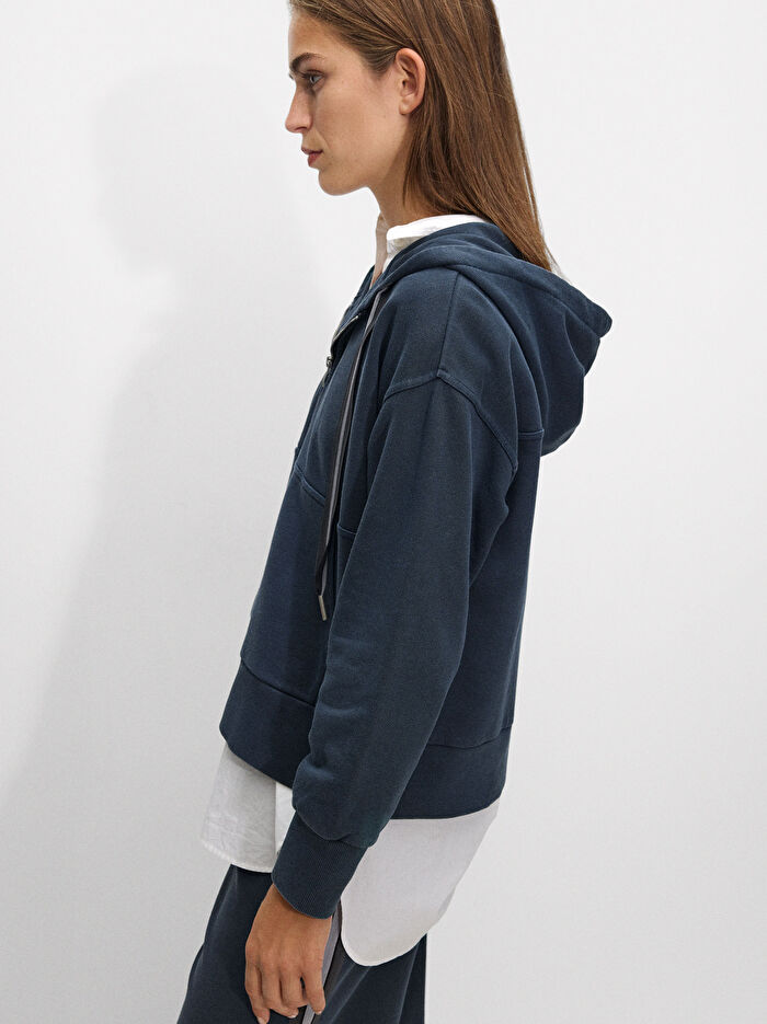 Fermuarlı Kapüşonlu Hoodie