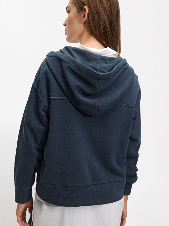 Fermuarlı Kapüşonlu Hoodie