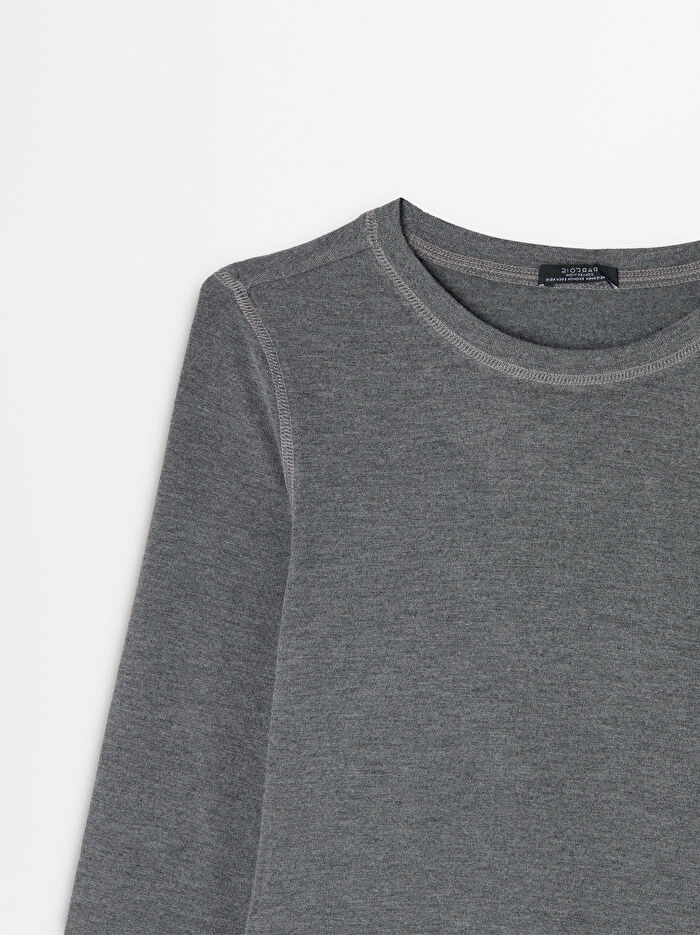 Uzun Kollu T-Shirt