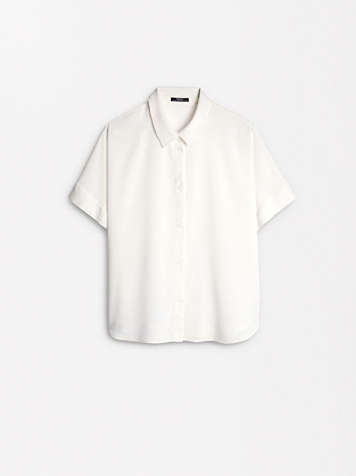 Düğmeli Kısa Kollu Gömlek