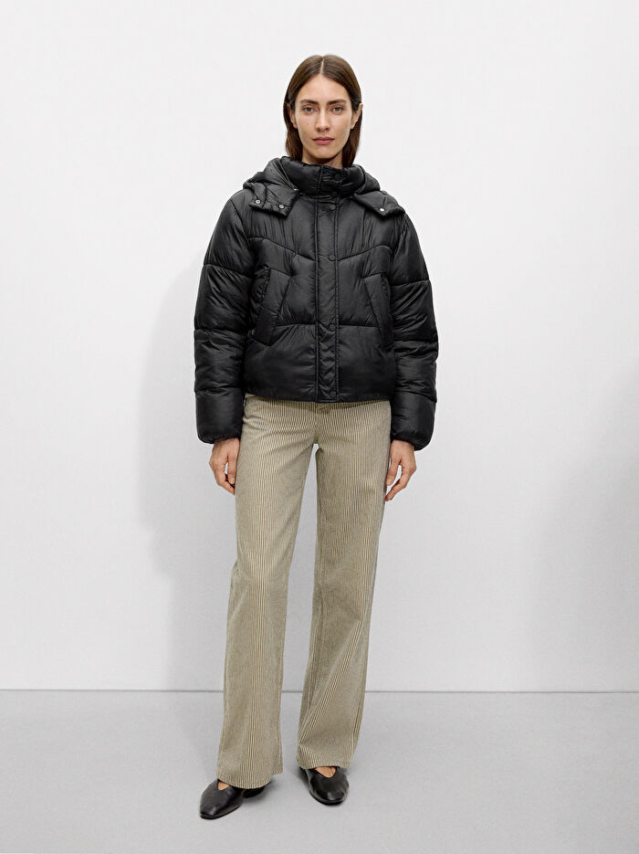 Kapüşonlu Kapitone Mont