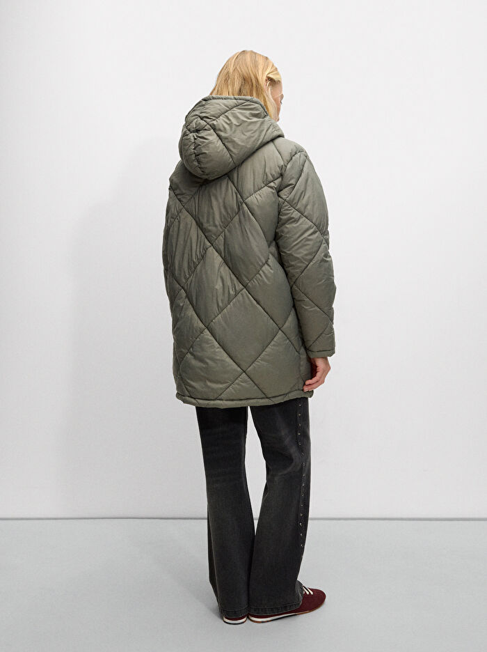 Kapüşonlu Kapitone Kaban