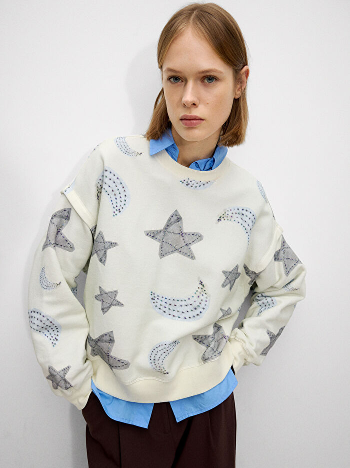 Ay ve Yıldız Desenli Sweatshirt