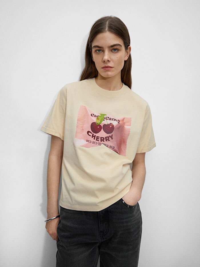 Kiraz Desenli T-Shirt