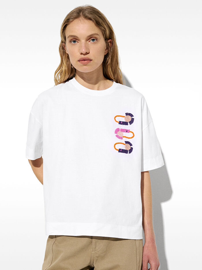 Boncuk Detaylı T-Shirt