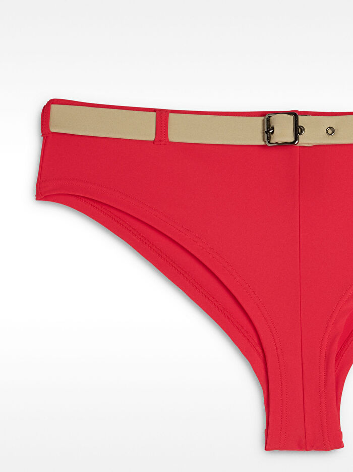 Bikini Altı