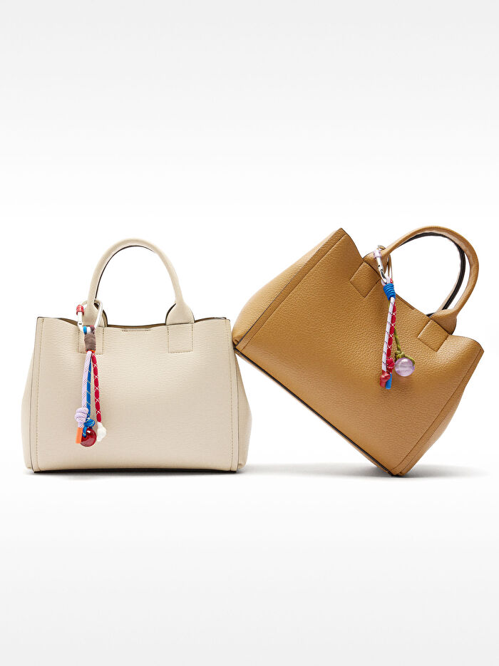 Charm'lı Orta Boy Tote Çanta
