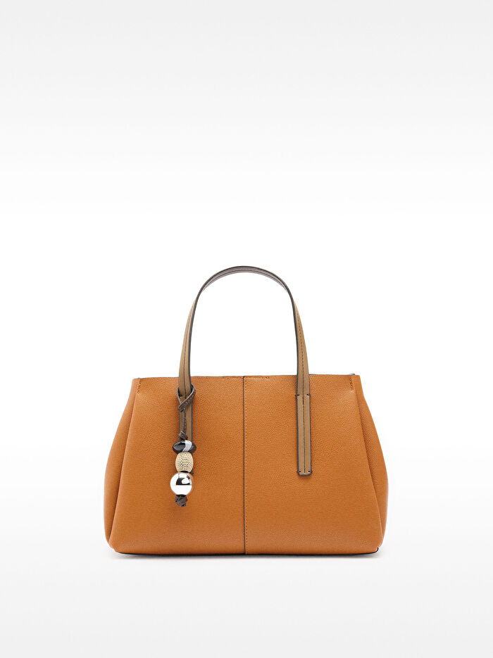 Dokulu ve Charm'lı Tote Çanta