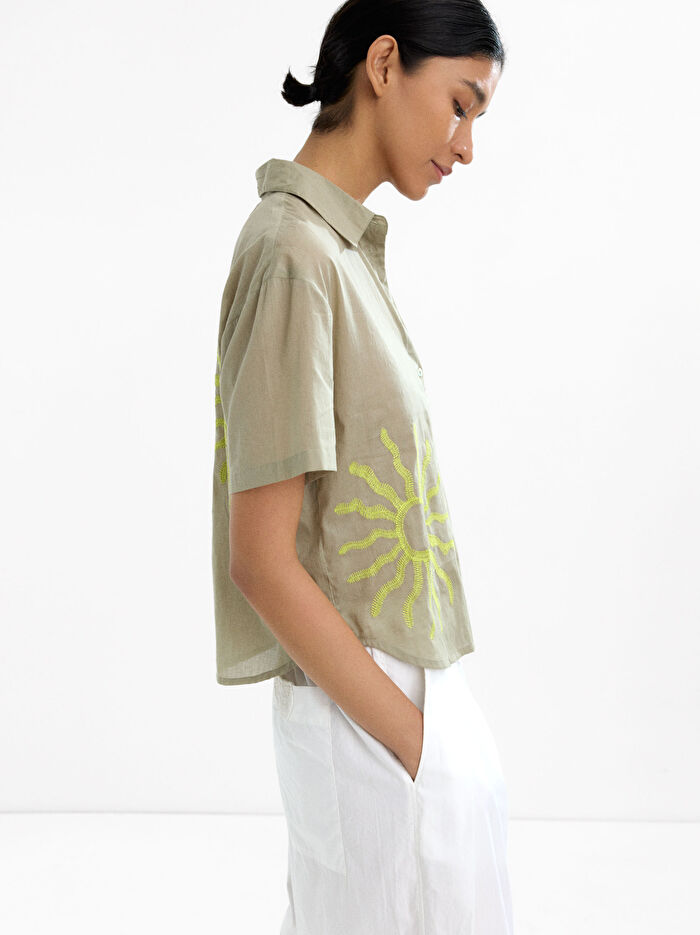 %100 Pamuk Nakışlı Gömlek