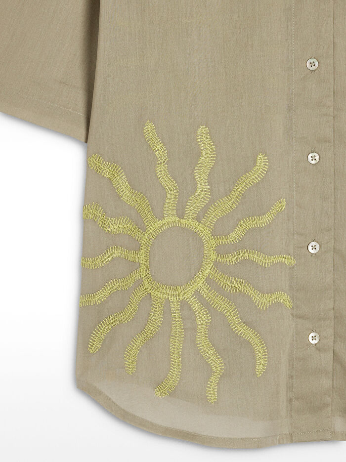 %100 Pamuk Nakışlı Gömlek