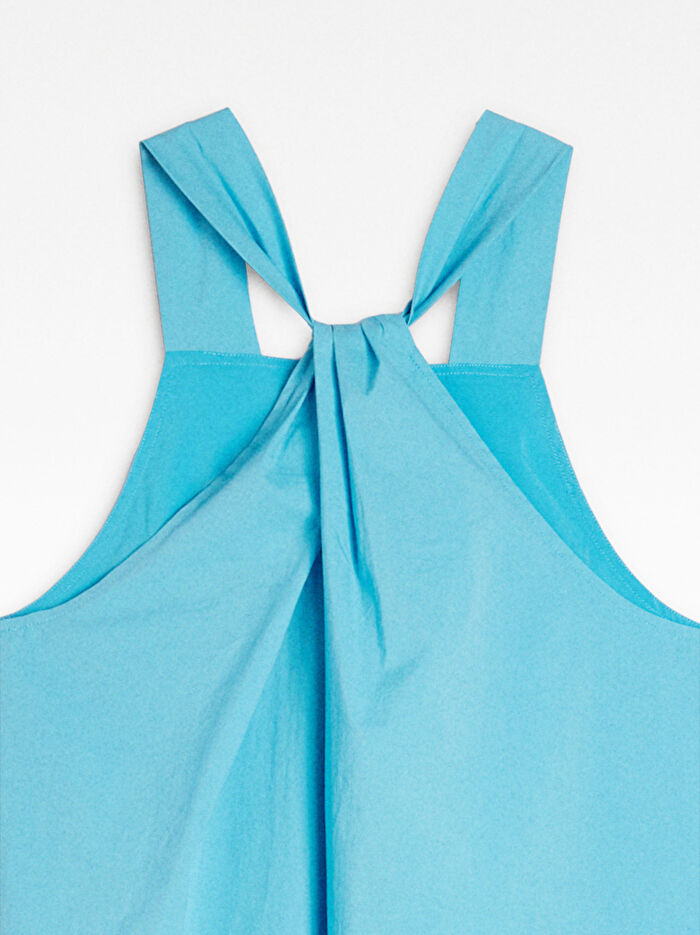 Halter Yaka Dökümlü Elbise