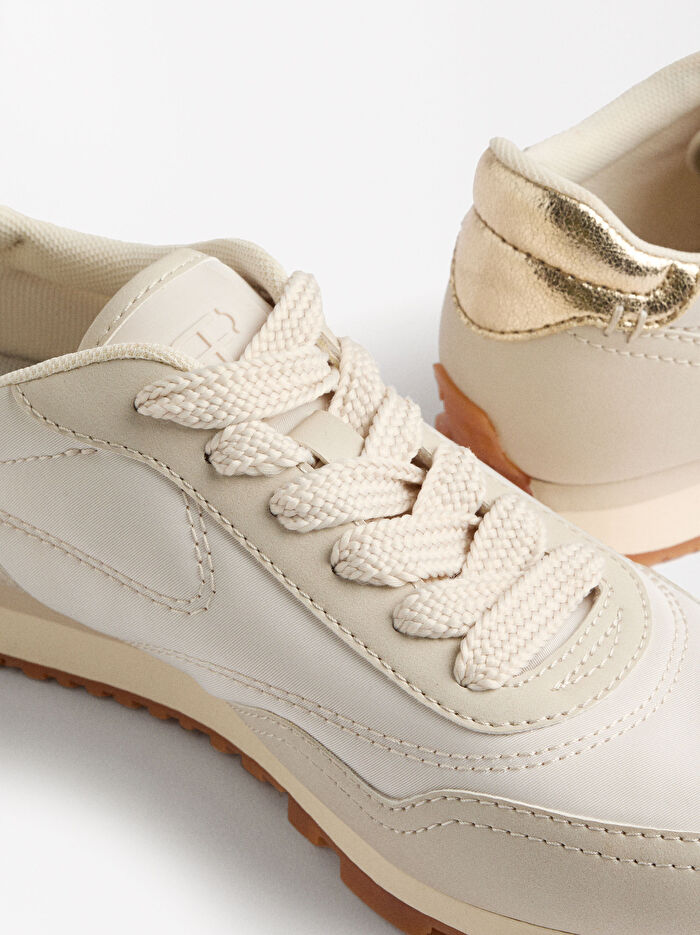 Teknik Kumaş Spor Ayakkabı