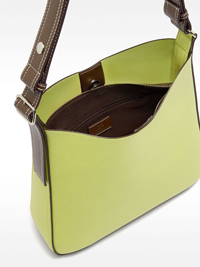 Dokulu Omuz Çantası