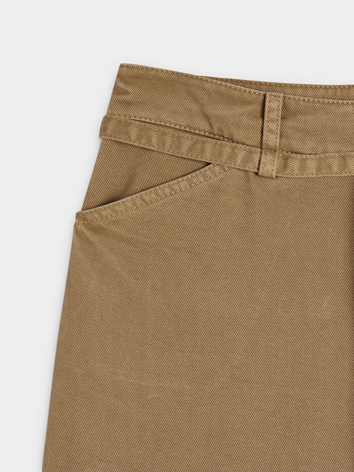 Kemerli Düz Denim Pantolon