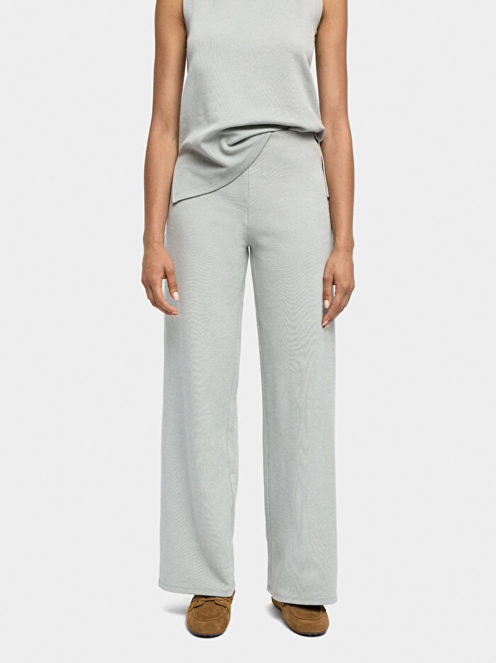 Beli Lastikli Dokulu Pantolon