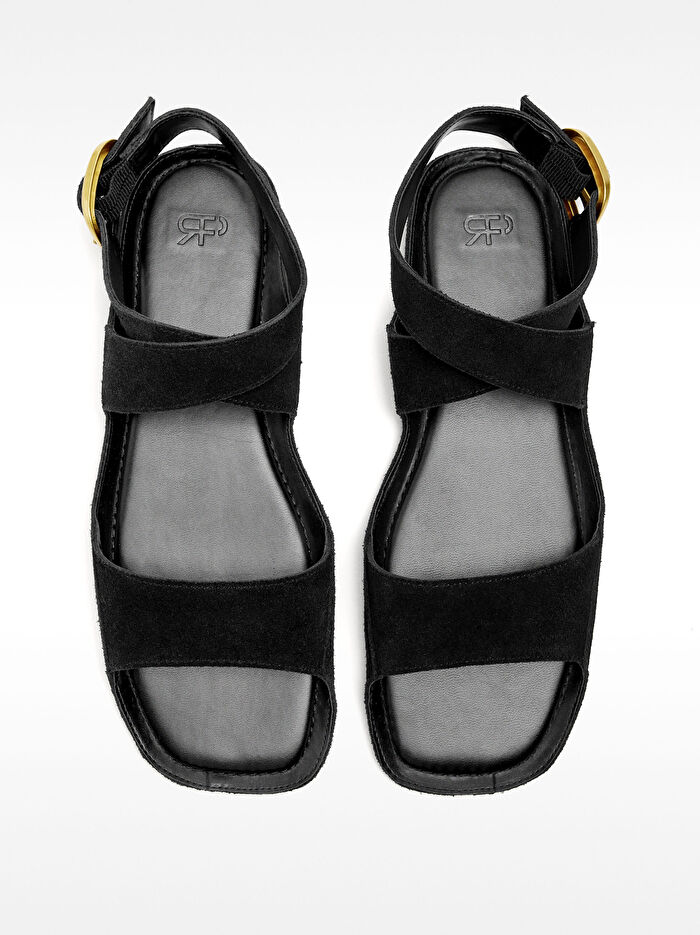 Tokalı Düz Deri Sandalet