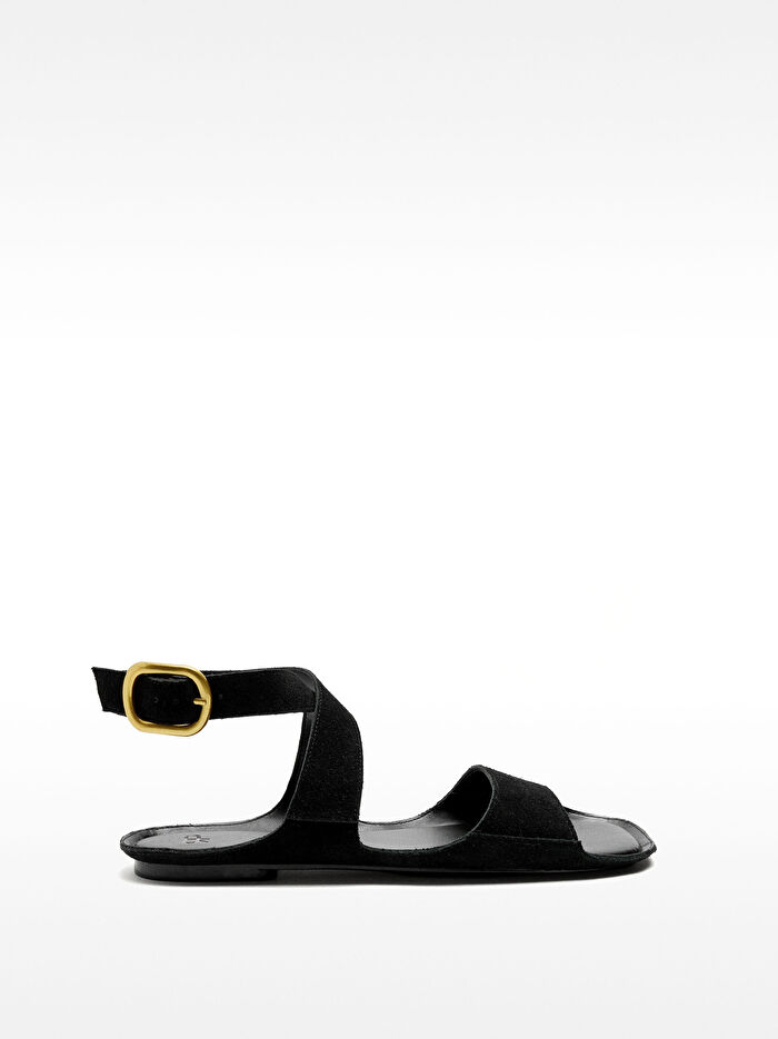 Tokalı Düz Deri Sandalet