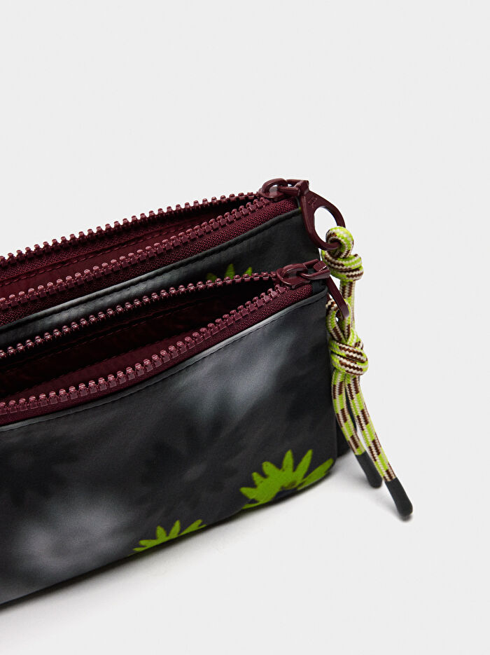 Teknik Kumaş Çiçek Desenli Çok Amaçlı Çanta