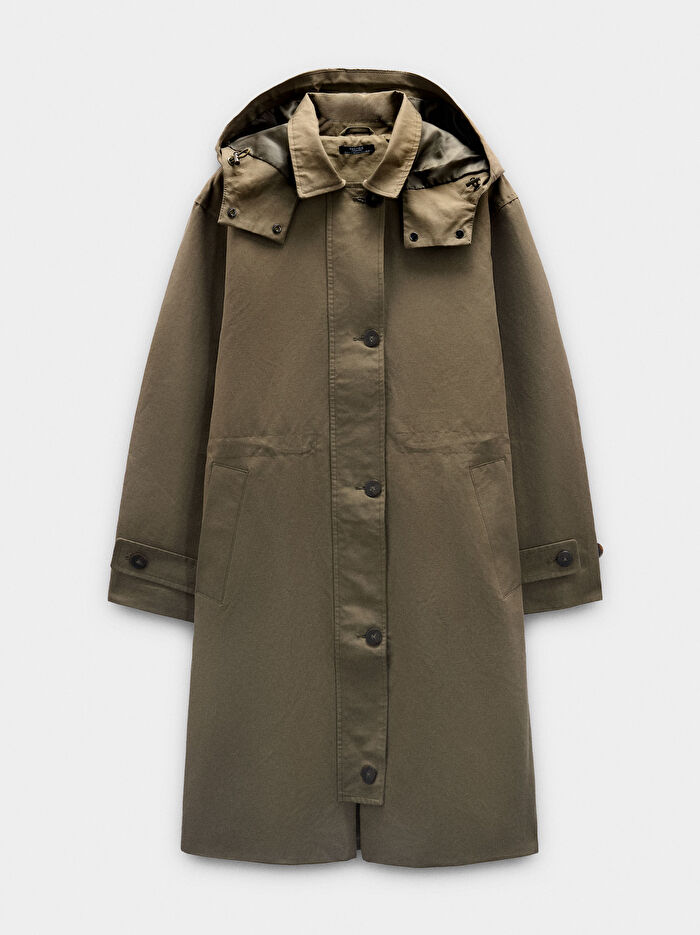 Cepli ve Kapüşonlu Trençkot