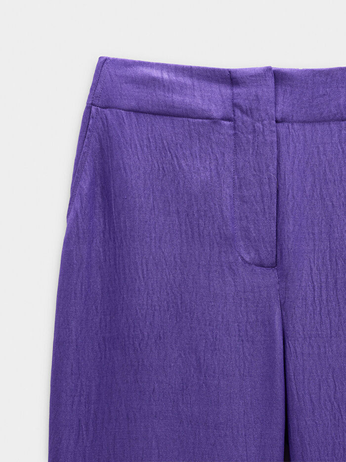 Buruşuk Görünümlü Dökümlü Pantolon