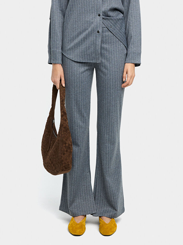 İnce Çizgili Pantolon