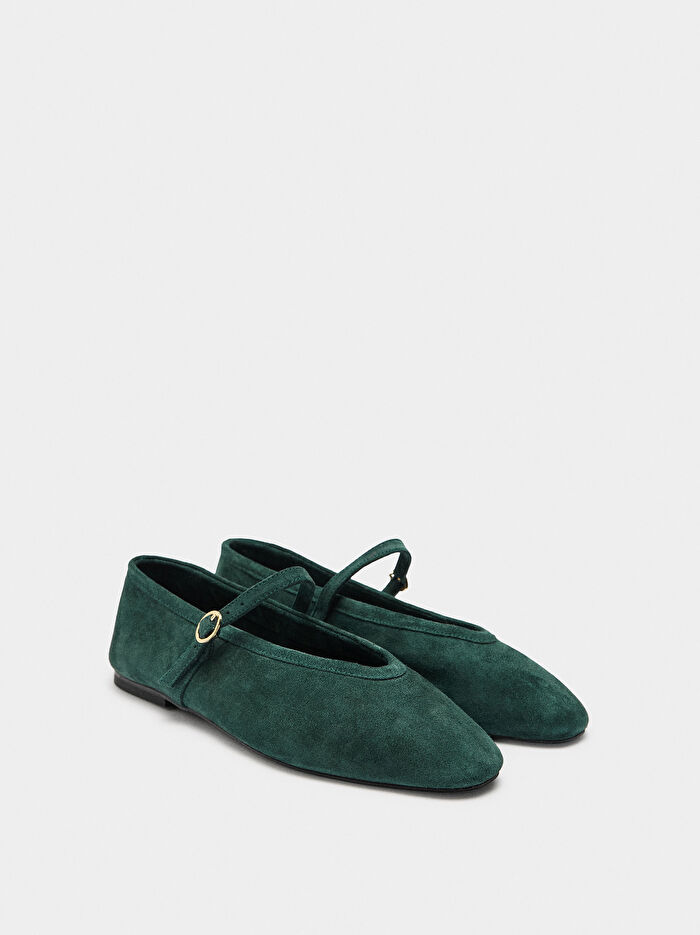 Askılı ve Tokalı Deri Babet