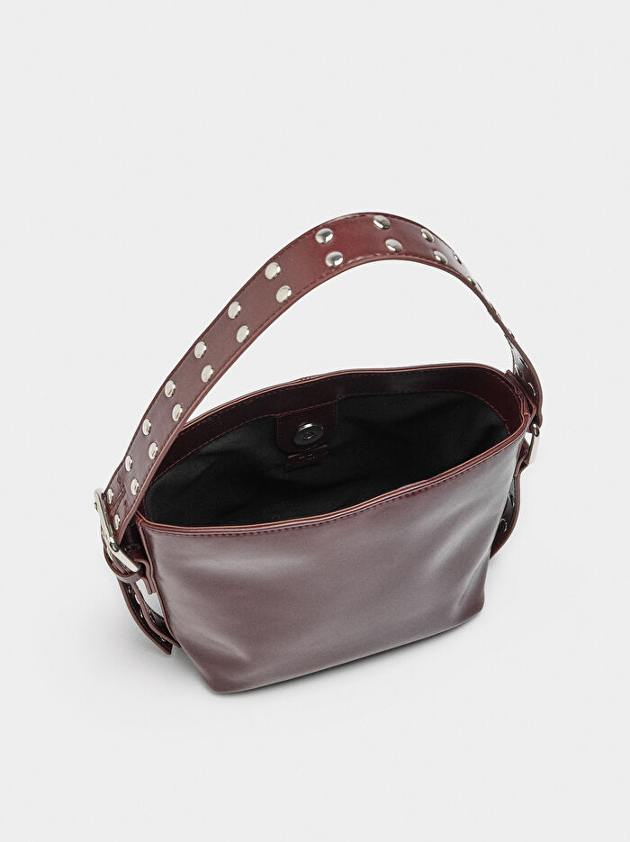 Zımba Detaylı Bucket Çanta