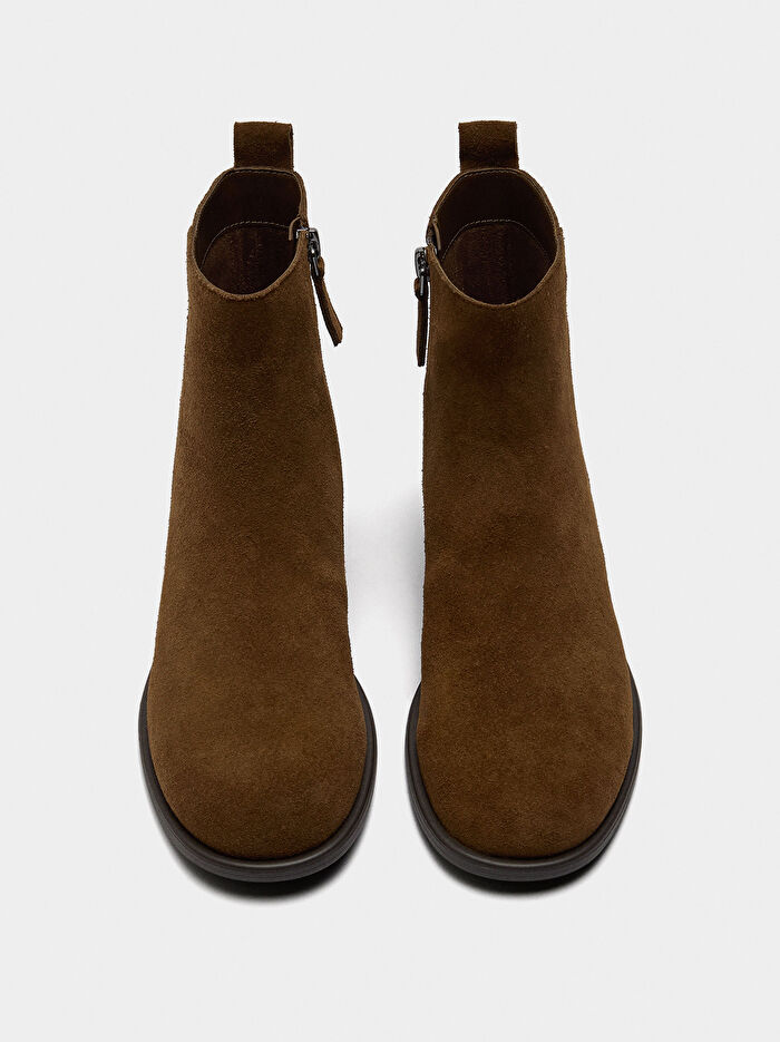 Kısa Topuklu Deri Bot