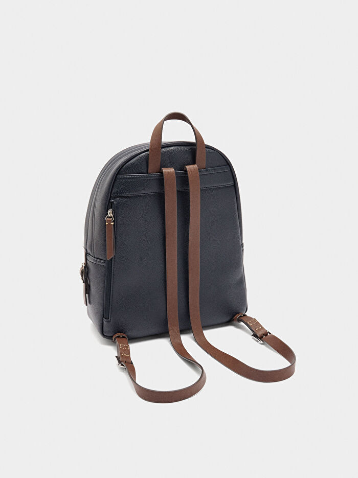 Charm'lı Basic Sırt Çantası