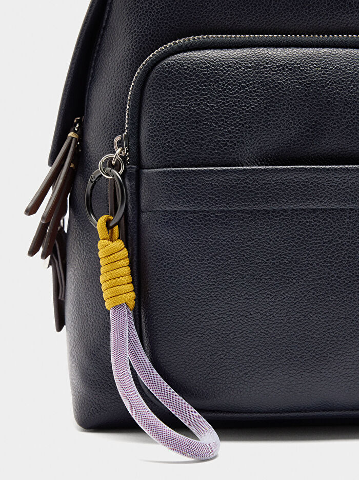 Charm'lı Basic Sırt Çantası