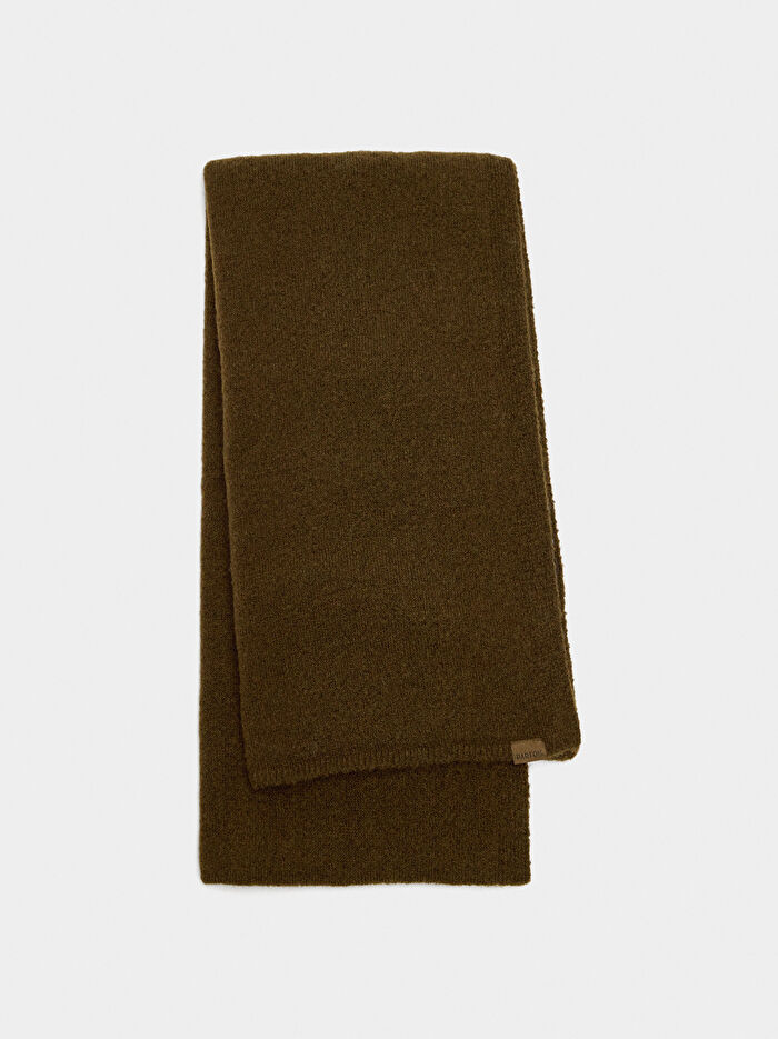 Kenarları Nervürlü Düz Atkı