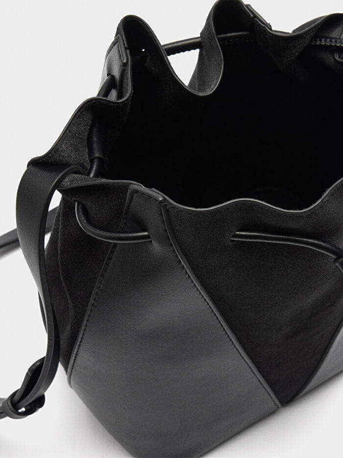 Deri Detaylı Bucket Çanta M