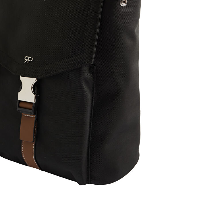 Teknik Kumaş Sırt Çantası