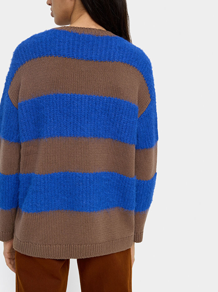 Çizgili Örme Kazak