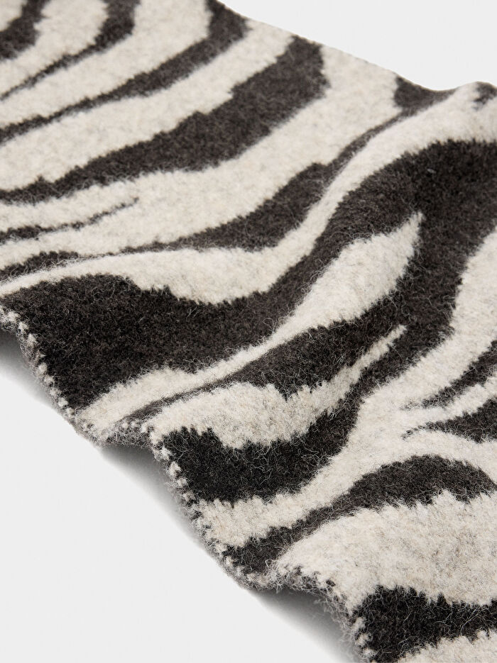 Hayvan Desenli Atkı