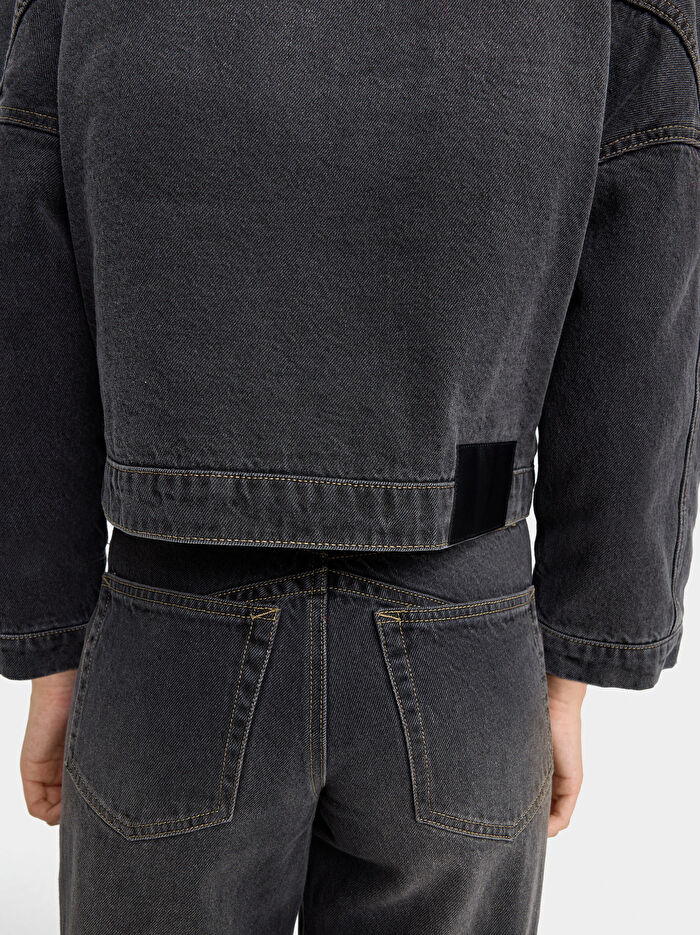 Yıkanmış Efektli Denim Pantolon