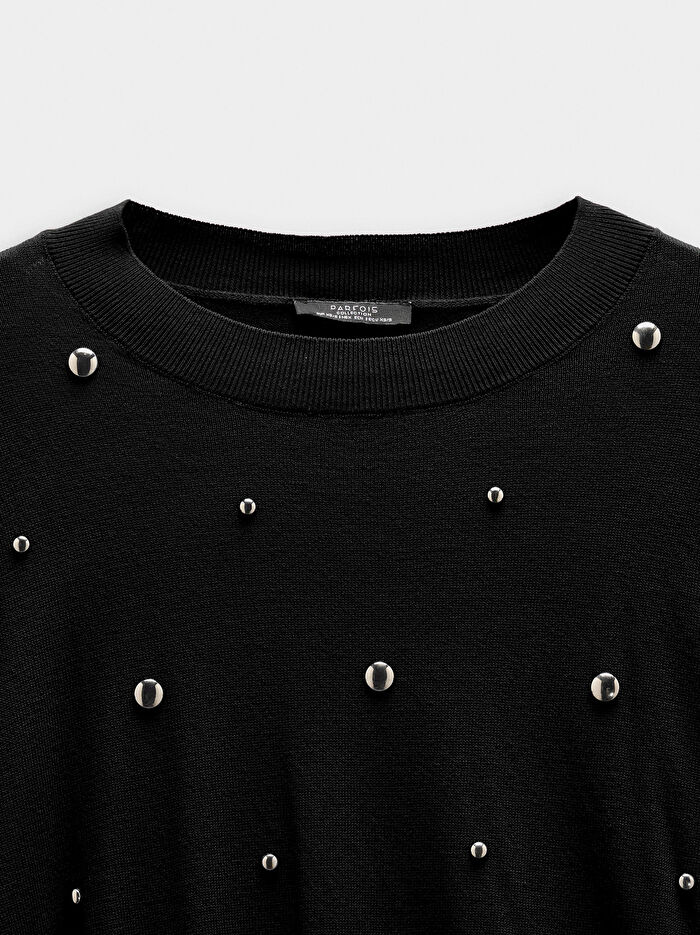 Zımba Detaylı Triko Kazak