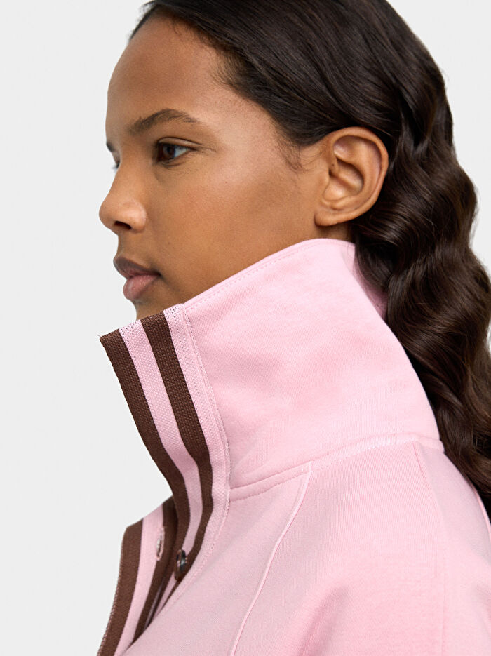 Polo Yakalı ve Çizgili Sweatshirt