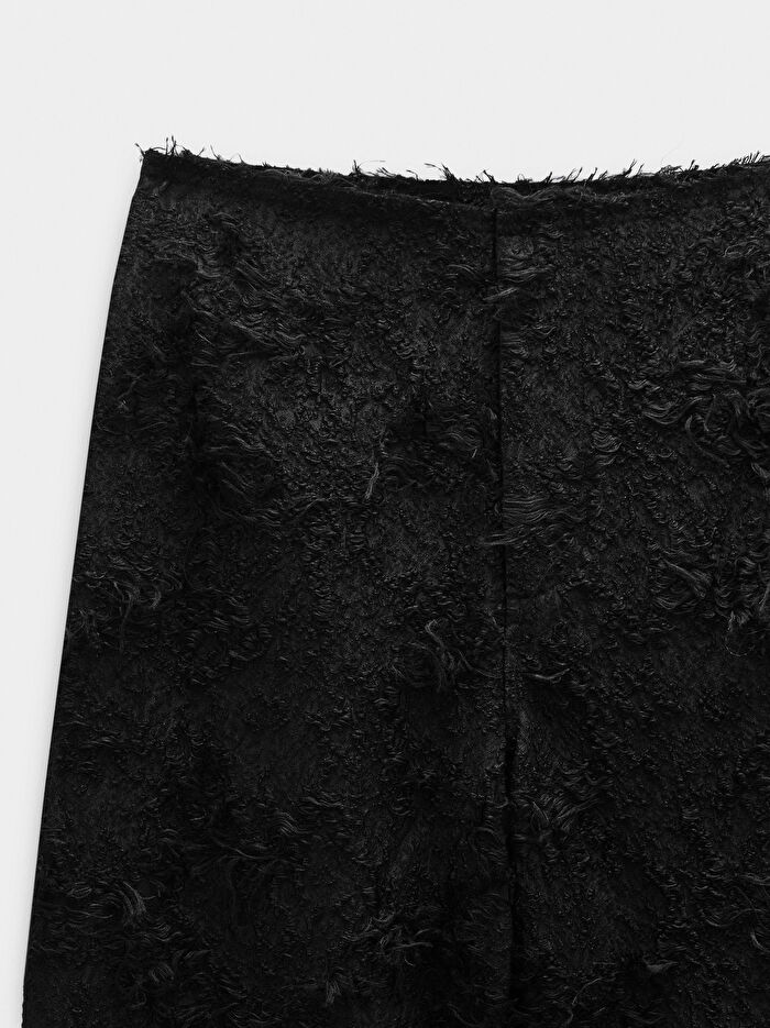 Pamuklu Dokulu Pantolon