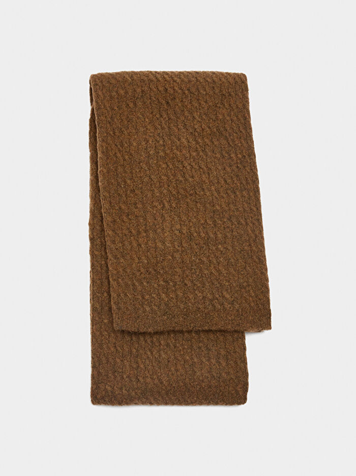 Kabartmalı Detaylı Atkı