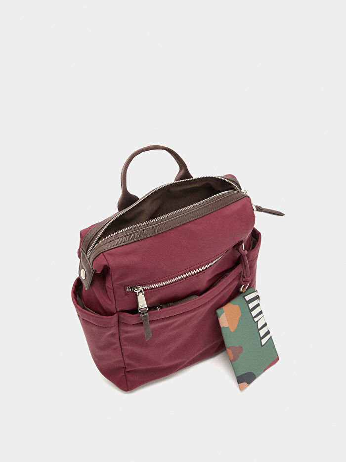 13 İnç Teknik Kumaş Laptop Sırt Çantası