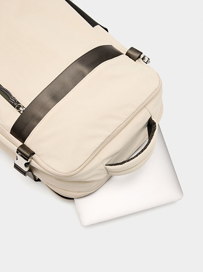 Teknik Kumaş Uzatılabilir Kabin Sırt Çantası